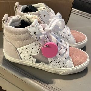 NWT VINTAGE HAVANA HIGH TOPS